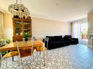 Posedenie v ubytovaní Home Duplex Reus