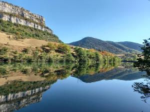 Fotografia z galérie ubytovania La Vie du Bief v destinácii Bolozon