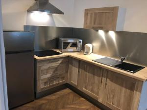 Fotografia z galérie ubytovania Résidence Harmonie Appartement N 1 Haut de gamme Avec Petit Déjeuner v destinácii Néris-les-Bains