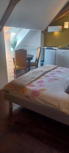Postel nebo postele na pokoji v ubytování Hotel Het Wethuys