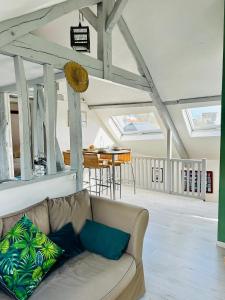 Posedenie v ubytovaní LA CABANE NORMANDE APPARTEMENT 2 à 4 pers