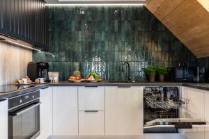 Kuchyňa alebo kuchynka v ubytovaní Apartament Czorsztyn 2