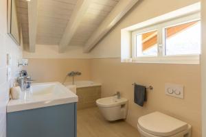 Ένα μπάνιο στο Alle Coccinelle, Levico Terme +31 φωτογραφίες