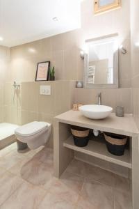 L5 2mins Walk to the Beach Heart of Old Town Nice