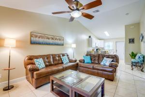 Gallery image of Lehigh Acres Vacation Rental with Screened Patio! in Lehigh Acres +16 photos