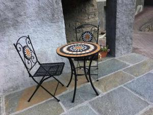 Patio nebo venkovní prostory v ubytování Lo Bòi Avise