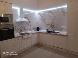 Zdjęcie z galerii obiektu Loft8 Luxury sol plaza mayor nooo w Madrycie