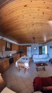 Fotografie z fotogalerie ubytování Peak heaven v destinaci Feneos