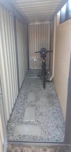 Φωτογραφία από το άλμπουμ του Near Train Station Transport Hub with Bicycle Locker στο Περθ +17 φωτογραφίες