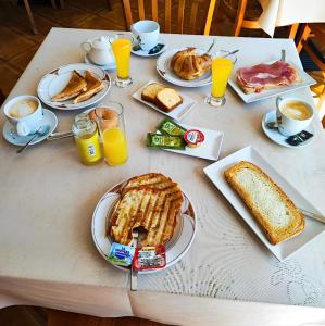 Jedzenie w hotelu lub w pobliżu