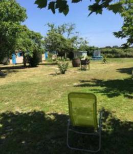 Vonkajšia záhrada v ubytovaní Appartements bord de mer - Accès privé à la plage