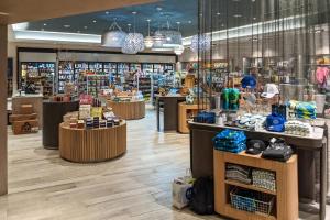 Supermarket nebo jiné obchody v  prázdninového domu nebo okolí
