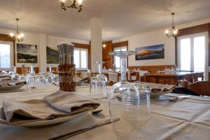Posezení v ubytování Albergo ristorante Payarin
