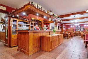 Lounge alebo bar v ubytovaní Hotel Terasa