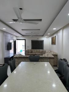 Gallery image of Spacious 5 BR penthouse in Rishīkesh