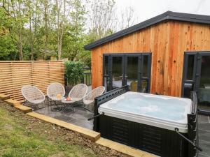 Gambar di galeri bagi Watch Tree Lodge di Grange Over Sands