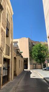 Fotografie z fotogalerie ubytování Stone Wall Apartment en Barri Port Maritim v destinaci Tarragona