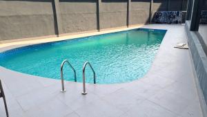 Ảnh trong thư viện ảnh của Jay's Luxury Condo ở Lekki