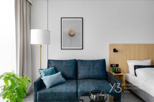 Saint Martin by Y3 Hotels, Old Town with Wellness客房内的一张或多张床位