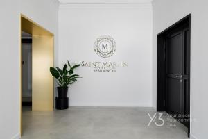 Saint Martin by Y3 Hotels, Old Town with Wellness的证书、奖牌、标识或其他文件