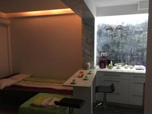 Lázně a/nebo wellness v ubytování Apartment Center Piraeus location Kastella Passalimani Port