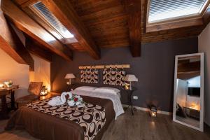 A bed or beds in a room at AGORA' Castelnuovo della Daunia