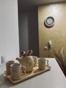 Coffee and tea making facilities at Apartman Puket
