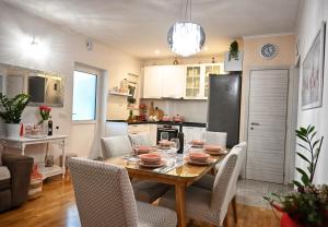 Dining area in Az apartmant