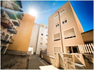 The building in which Az apartmant is located