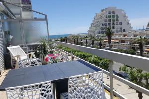 Balkón alebo terasa v ubytovaní Nouveau! Studio centre ville avec terrasse vue mer, classé 2 étoiles