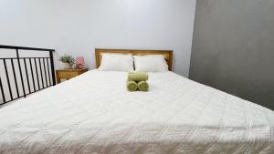 Ένα ή περισσότερα κρεβάτια σε δωμάτιο στο Vania House comfortable studio near the airport
