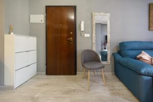 A seating area at ALTOS DEL SOL by United Renters