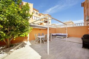 A balcony or terrace at ALTOS DEL SOL by United Renters