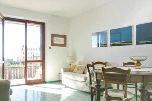 Zdjęcie z galerii obiektu Terrazza Vista Mare 3 camere 2 bagni w mieście Alghero