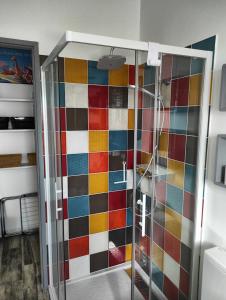 Kúpeľňa v ubytovaní La Casita: Studio cosy indépendant de 25 m²