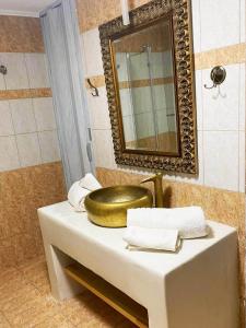 RoussopoúlionにあるGranny's Homeのギャラリーの写真