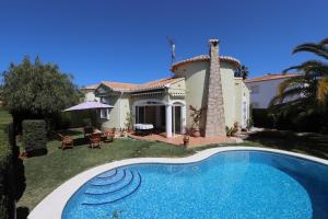 Fotografie z fotogalerie ubytování Villa Xoriguer v destinaci Denia
