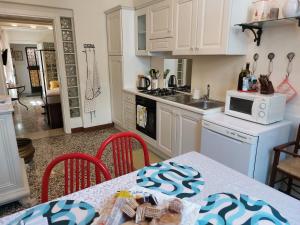 Nhà bếp/bếp nhỏ tại San Gervasio Apartment