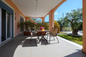 Patio nebo venkovní prostory v ubytování Pavlina's Apartments 1