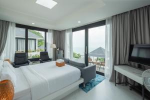 Bluemango Pool Villa & Resort Koh Samui客房内的一张或多张床位