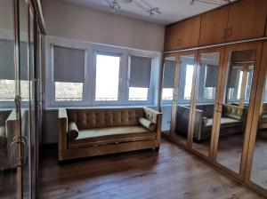 Postel nebo postele na pokoji v ubytování Apartment in Villa Rochlitz
