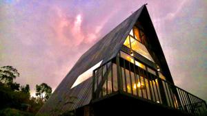 Gallery image of The ZenDen-Cozy Cabin Perfect For Couples in Lindula