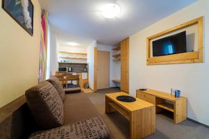 Kuchyň nebo kuchyňský kout v ubytování Aparthotel Belveder