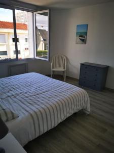 Posteľ alebo postele v izbe v ubytovaní Appartement lumineux 2 personnes