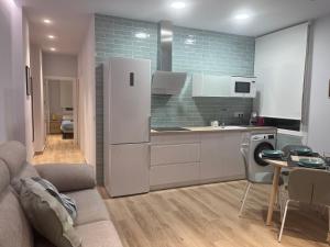 Kuchyň nebo kuchyňský kout v ubytování Apartamento Centro León GVSM + 37 fotografií