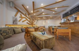 Posezení v ubytování Aparthotel Belveder