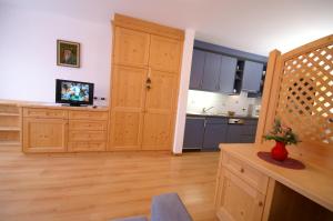 Kuchyň nebo kuchyňský kout v ubytování Appartamenti Residence Pars