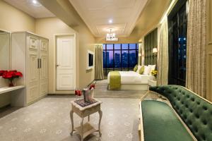 Posezení v ubytování Arnna Hotel - Goregaon