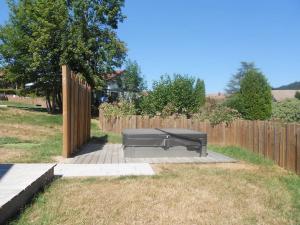 Vonkajšia záhrada v ubytovaní Chalet La Trinité-Spa,Sauna,Pétanque-Gérardmer