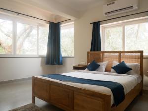 Postel nebo postele na pokoji v ubytování Serenova by Dia Hotels